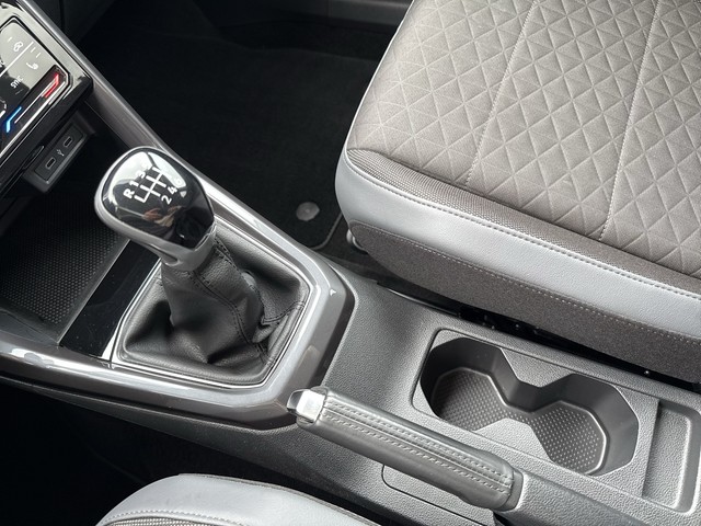 VW - T-Cross 1.0 TSI Style App-Connect Sitzhzg. Klima_5 VW - T-Cross 1.0 TSI Style App-Connect Sitzhzg. Klima_5