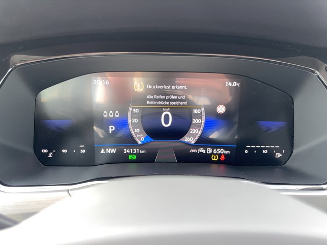 VW - Touran 2.0 TDI DSG Comfortline AHK CAM LED NAVI_16 VW - Touran 2.0 TDI DSG Comfortline AHK CAM LED NAVI_16