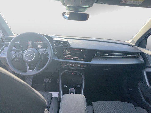 Audi - A3 Lim. 35 TFSI S-tronic advanced STANDHEIZUNG_2