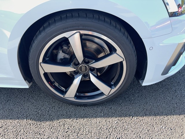 Fahrzeugbild_8 Fahrzeugbild_8