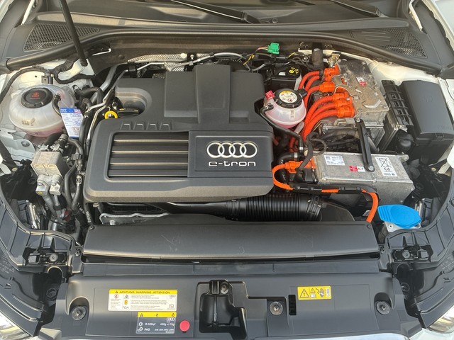 Audi - A3 Sportback e-tron 1.4 TFSI S-tronic S line LED_8