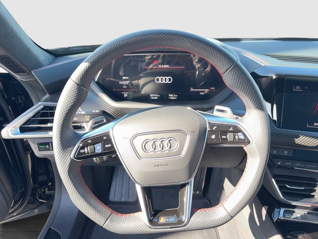 Audi - e-tron GT RS quattro_12