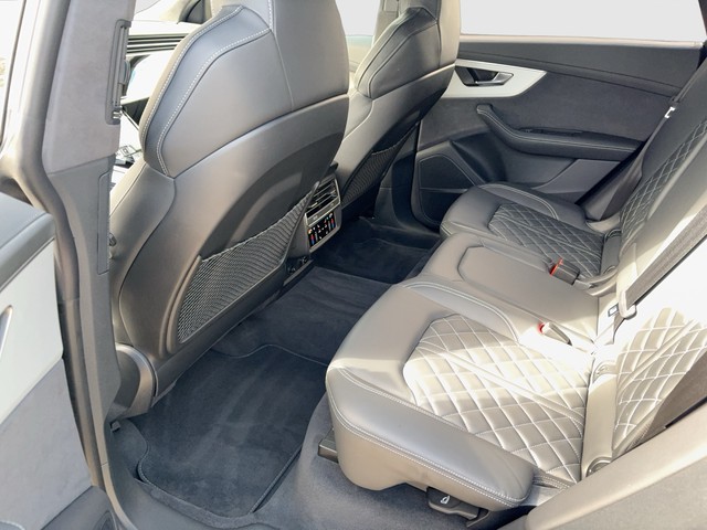 Audi - Q8 50 TDI Tiptronic quattro S-Line Selection AHK_3