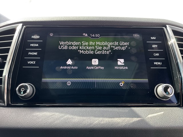 Skoda - Karoq 2.0 TDI DSG Tour ACC CAM LED NAVI PANO_9 Skoda - Karoq 2.0 TDI DSG Tour ACC CAM LED NAVI PANO_9