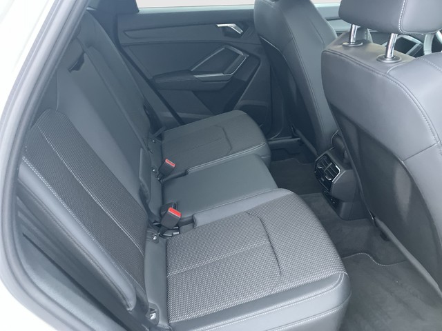 Audi - Q3 Sportback 35 TFSI S-tronic AHK CAM LED NAVI_5