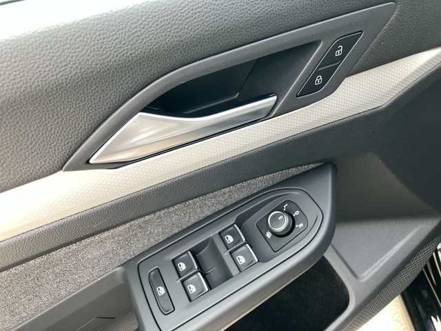 VW - Golf VIII Variant 1.5 TSI Move ACC+LED+NAVI+SHZG_5