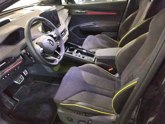 VW - Touareg 3.0 TDI TIPTRONIC R-Line 4Motion PANO_3