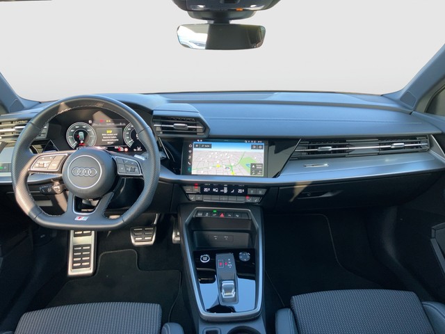 Audi - A3 Sportback 40 TFSI e S-tronic S-line AHK PANO_2