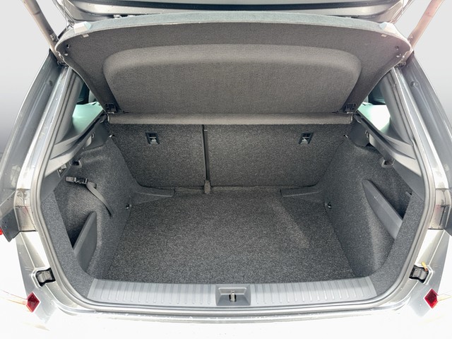 Skoda - Kamiq 1.5 TSI DSG Monte Carlo AHK+NAVI+PANO+SHZG_4