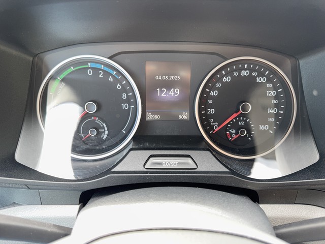 VW - e-Crafter 35 Kasten MR HD Klima,Navi,LED,3-Sitze_2 VW - e-Crafter 35 Kasten MR HD Klima,Navi,LED,3-Sitze_2