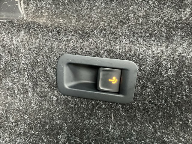 Skoda - Enyaq 60 Suite PANO+NAVI+ACC+DCC+AHK+RFK+MATRIX_5