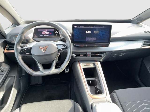 CUPRA - Born 150 kW LED+KLIMAANLAGE+SHZG+ EINPARKHILFE_2