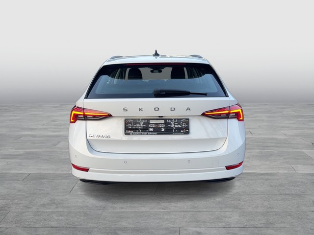 Skoda - Octavia Combi 2.0 TDI DSG Ambition LED+NAVI+SHZ+RFK_12