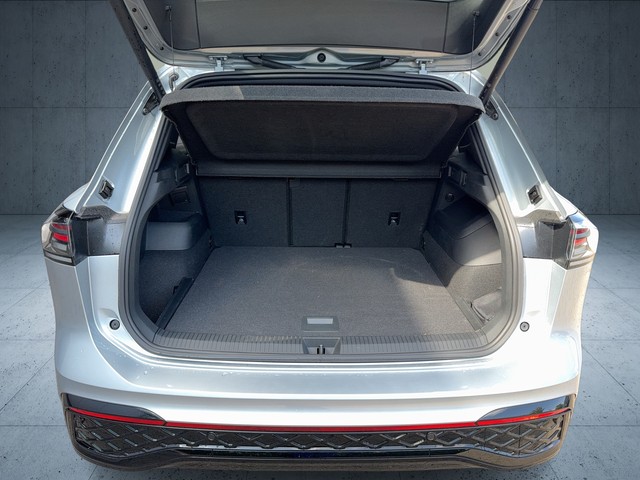 VW - Crafter Kasten 35 TDI lang Hochdach AHK+GRA+RFK_4 VW - Crafter Kasten 35 TDI lang Hochdach AHK+GRA+RFK_4