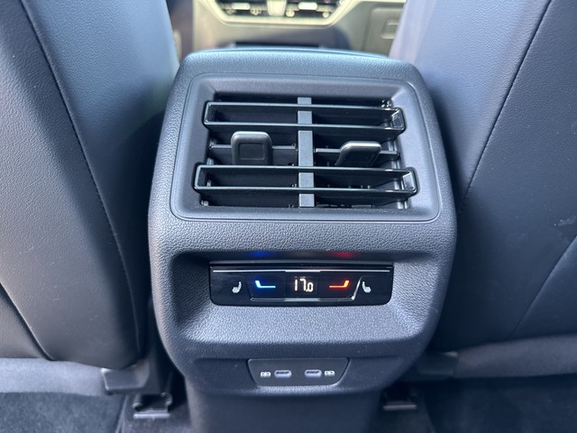 VW - Tayron 2,0 l TDI 4MOTION DSG R-Line Pano AHK 20" Matrix Standheizung_16