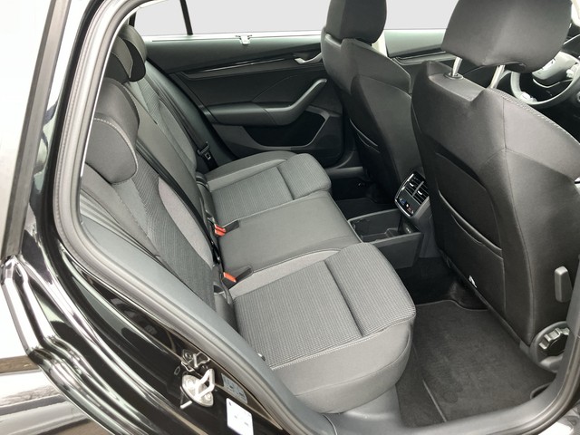 Skoda - Octavia Combi 1.5 TSI mHEV DSG Selection ACC LED_5