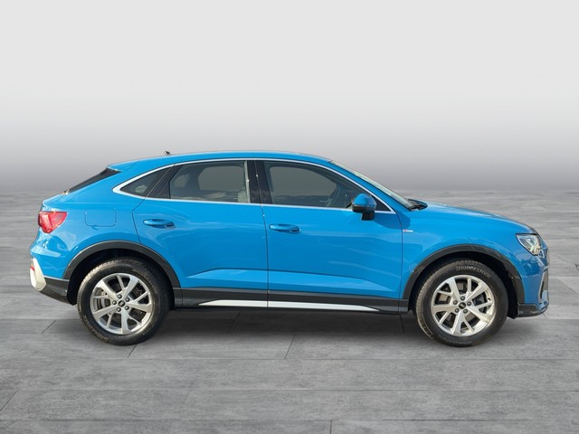 Audi - Q3 Sportback 45 TFSI e S-tronic S-Line AHK_8