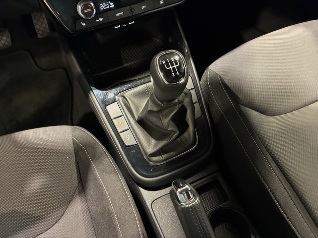 Skoda - Scala 1,0 TSI Essence AHK_6