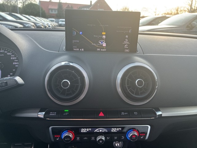 Audi - A3 Sportback e-tron 1.4 TFSI S-tronic S line LED_5