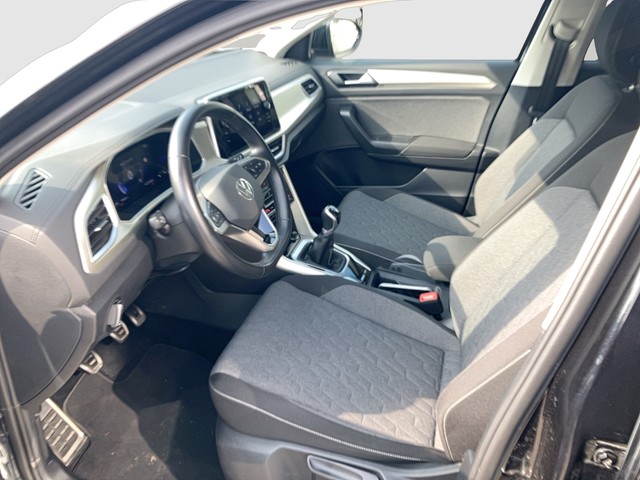 VW - T-Roc 1.0 TSI Move LED+NAVI+SHZG+PDC+LANE+LM17"_14 VW - T-Roc 1.0 TSI Move LED+NAVI+SHZG+PDC+LANE+LM17"_14