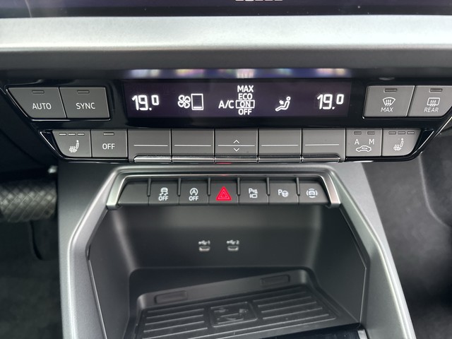 Audi - A3 Sportback 30 TFSI S-tronic Advanced LED STHZG_10