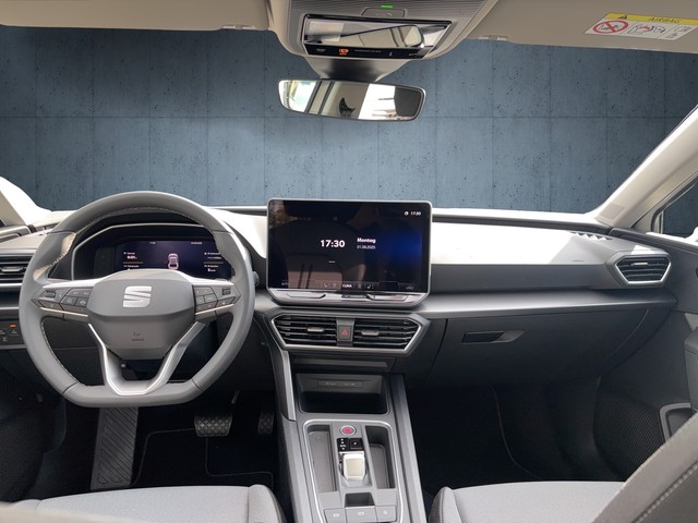 VW - Golf VIII 2.0TSI DSG GTI Standhzg.+Matrix+Kamera_2