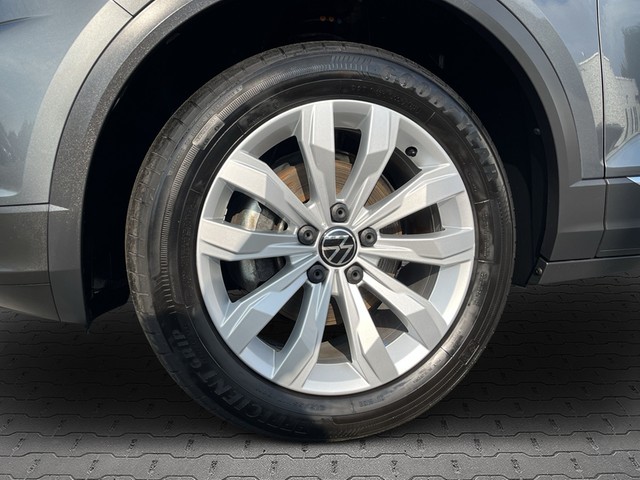 VW - T-Roc 1.5 TSI DSG Sport CAM LM17 PDC SHZG TEL_13 VW - T-Roc 1.5 TSI DSG Sport CAM LM17 PDC SHZG TEL_13