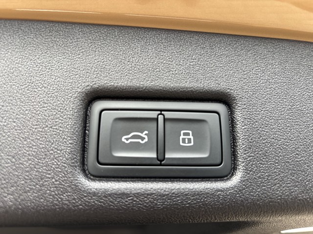 VW - Tiguan 2.0 TDI Active AHK+PDC+SHZ+APP+LED+ACC+BT_5