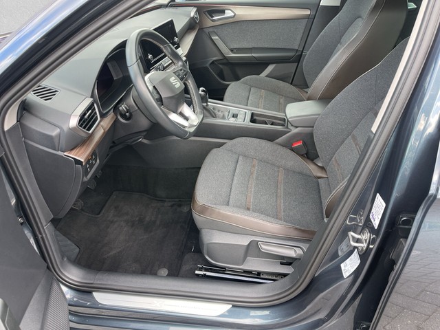 Seat - Leon 1.5 TSI Xcellence AHK LED LM17 PDC SHZG_15