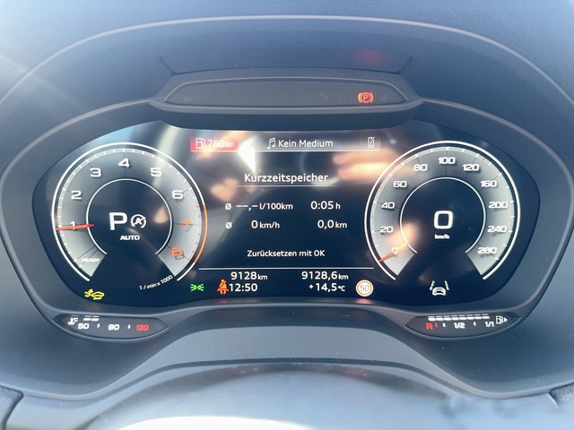 Audi - Q2 35 TFSI S tronic S line LED RFK SHZ_22