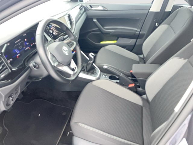 VW - Polo VI 1.0 MPI Life AHK GJR LED MFL PDC SHZG_17