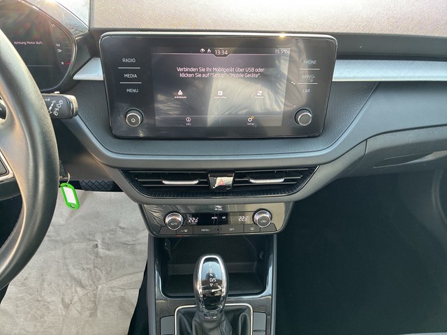 Skoda - Fabia 1.0 TSI DSG Ambition LED+KAMERA+CARPLAY_6
