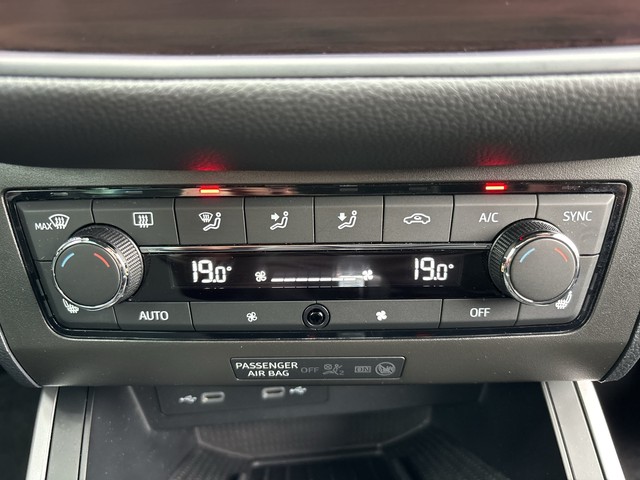 Seat - Arona 1.5 TSI DSG FR-Line Beats ACC CAM LED NAVI_8 Seat - Arona 1.5 TSI DSG FR-Line Beats ACC CAM LED NAVI_8