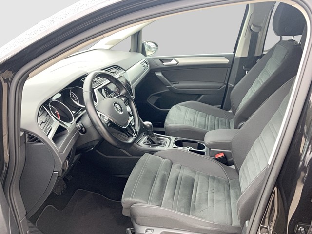 VW - Touran 2.0 TDI DSG Comfortline NaviPro+Sitzhei._11 VW - Touran 2.0 TDI DSG Comfortline NaviPro+Sitzhei._11