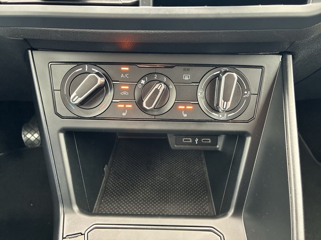 VW - Polo VI 1.0 Fresh Klima+Sitzhzg.+PDC+LED+MFL+GJR_10