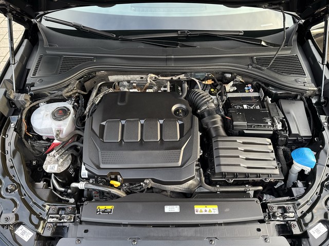 VW - Passat Variant 2.0 TDI DSG Business AHK+ACC+NAVI_10