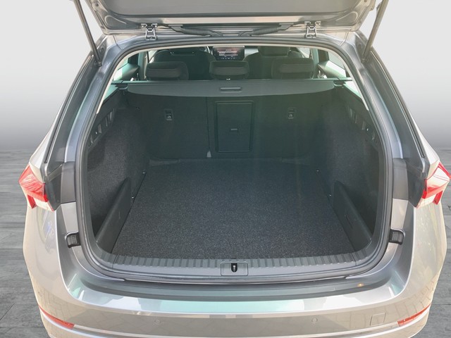 Skoda - Octavia Combi 2.0 TDI Tour LED LM17 PDC SHZG TEMP_4