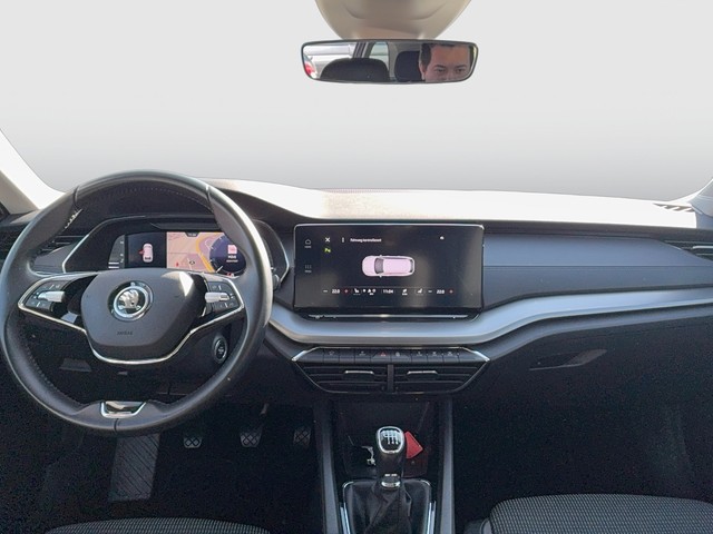 Skoda - Octavia Combi 2.0 TDI Ambition GRA+PDC+NAVI+AHK_2