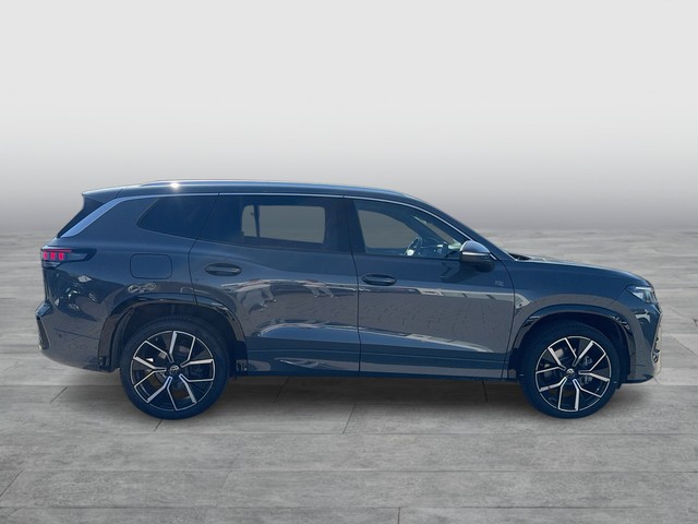 VW - Tayron 2,0 l TDI 4MOTION DSG R-Line Pano AHK 20" Matrix Standheizung_22