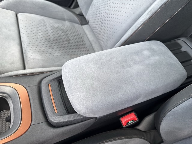 CUPRA - Born 150kW NAVI+KAMERA+PANORAMADACH+SHZG+LED_14
