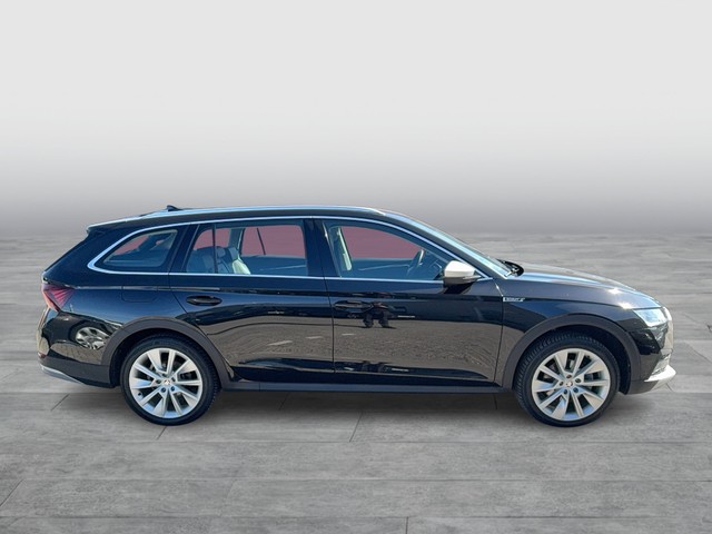 VW - Touran 1.5 TSI DSG Comfortline RFK+AHK+LED+7SITZ_16