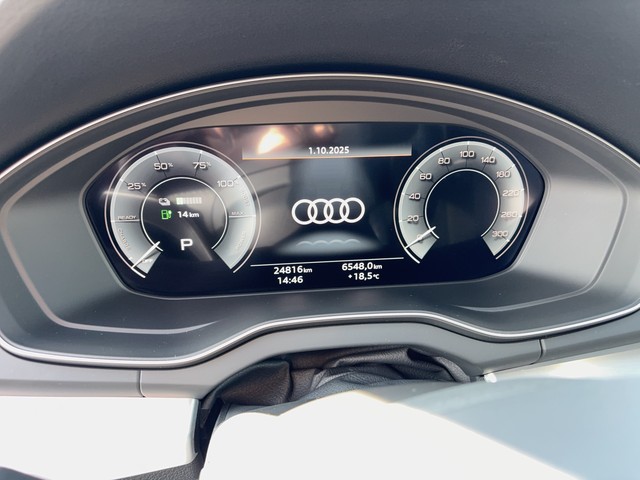 Audi - Q5 50 TFSI e S-tronic S-Line AHK+PANO_12