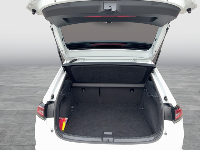 VW - Taigo 1.0 TSI DSG R-Line Virtual+Matrix+Kamera_4