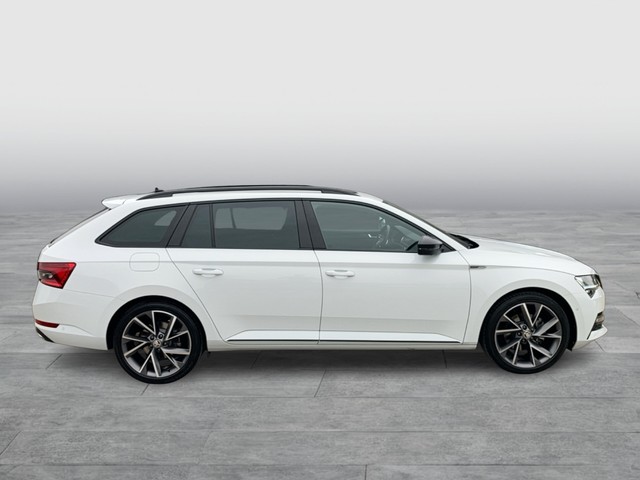Skoda - Superb Combi 2.0 TDI DSG 4x4 Sportline AHK+Pano_8