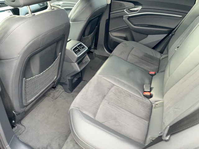 Audi - e-tron 50 quattro S line PANO+NAVI+KAMERA+AHK_3