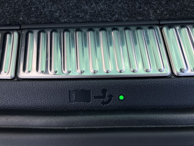 Skoda - Superb Combi 2.0 TDI DSG Style AHK+LED+NAVIGATION_7