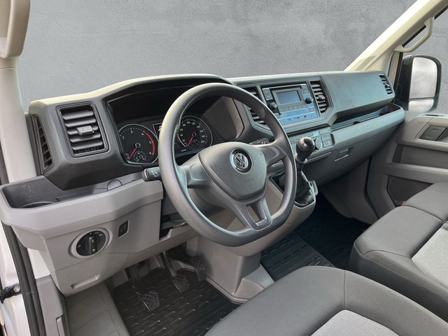 VW - Crafter 35 TDI Kasten mittellang AHK RADIO TEL_13