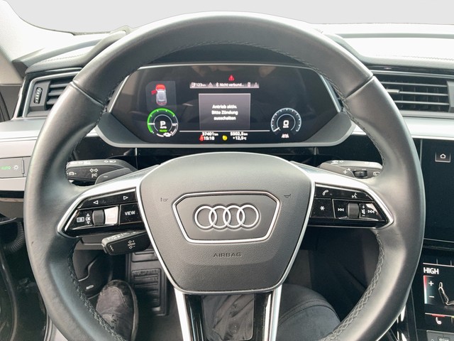 Audi - e-tron 50 quattro S line PANO+NAVI+KAMERA+AHK_12