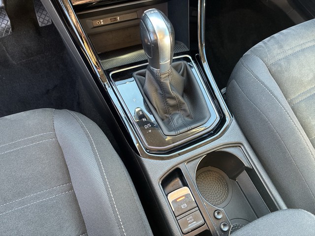 VW - Touran 1.5 TSI DSG Highline ACC+LED+NAVI+PANO_4 VW - Touran 1.5 TSI DSG Highline ACC+LED+NAVI+PANO_4