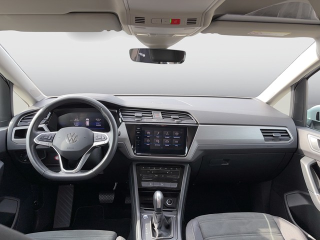VW - Touran 2.0 TDI DSG Comfortline AHK CAM LED NAVI_2 VW - Touran 2.0 TDI DSG Comfortline AHK CAM LED NAVI_2